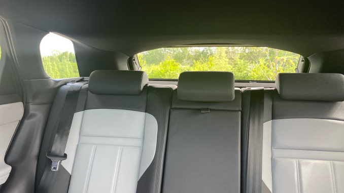 Land Rover Range Rover Evoque 1.5 P270e Dynamic SE 5dr Auto Hatchback - Image 40